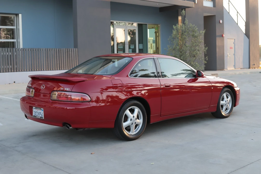 1997 Lexus SC400 - Image 13 of 31