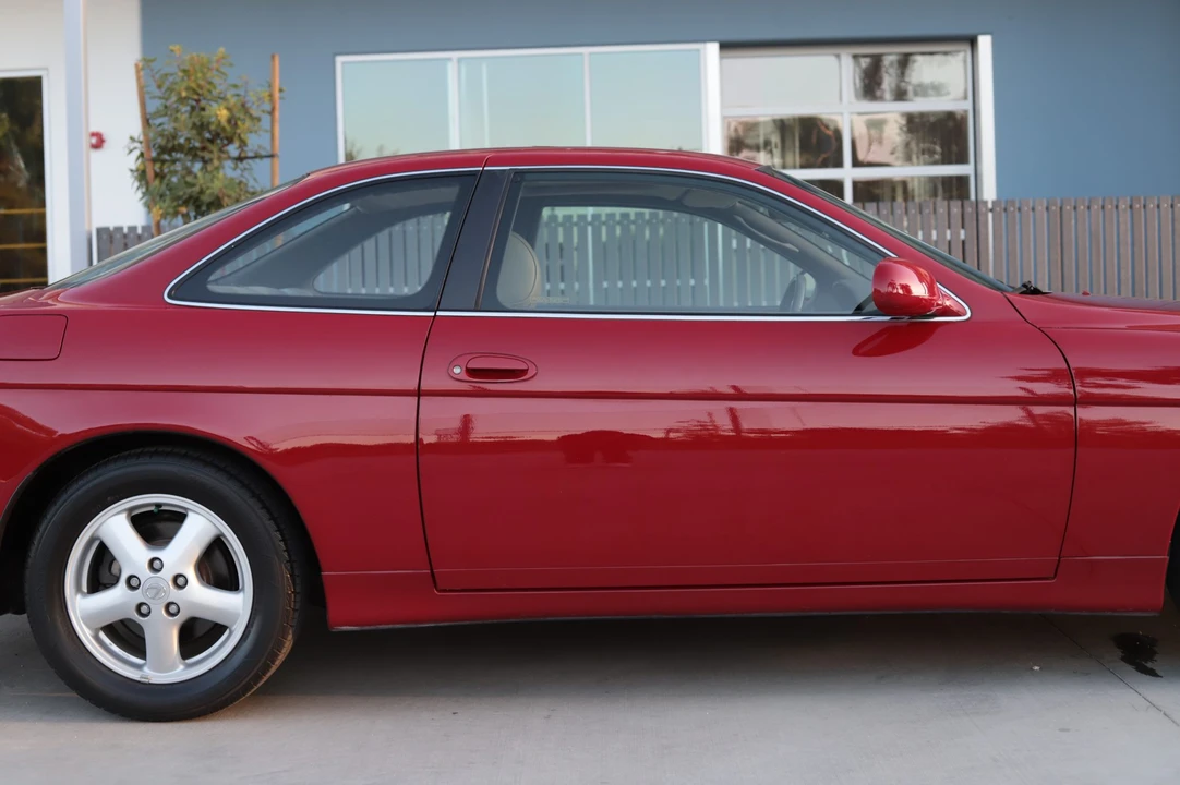 1997 Lexus SC400 - Image 28 of 31