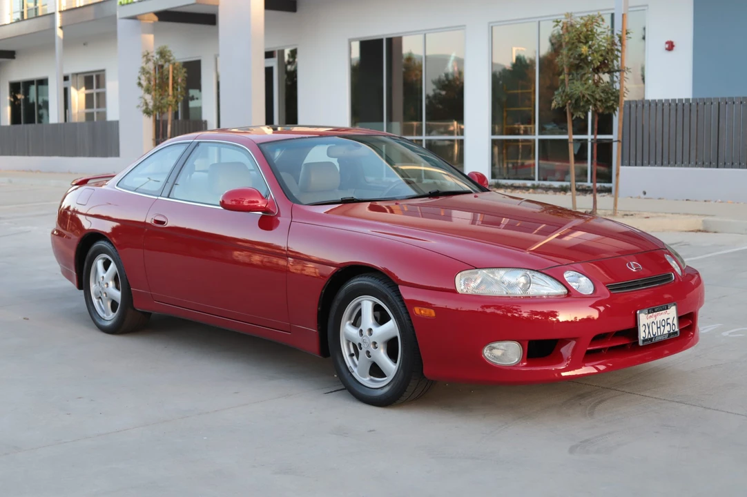1997 Lexus SC400 - Image 10 of 31