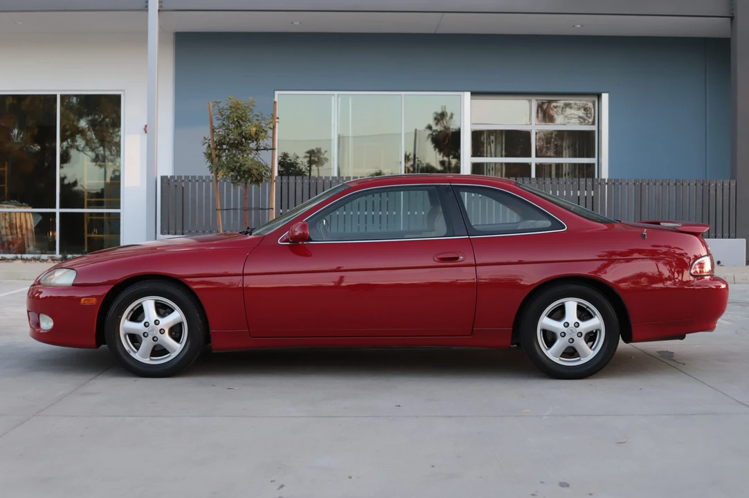 1997 Lexus SC400 - Image 25 of 31