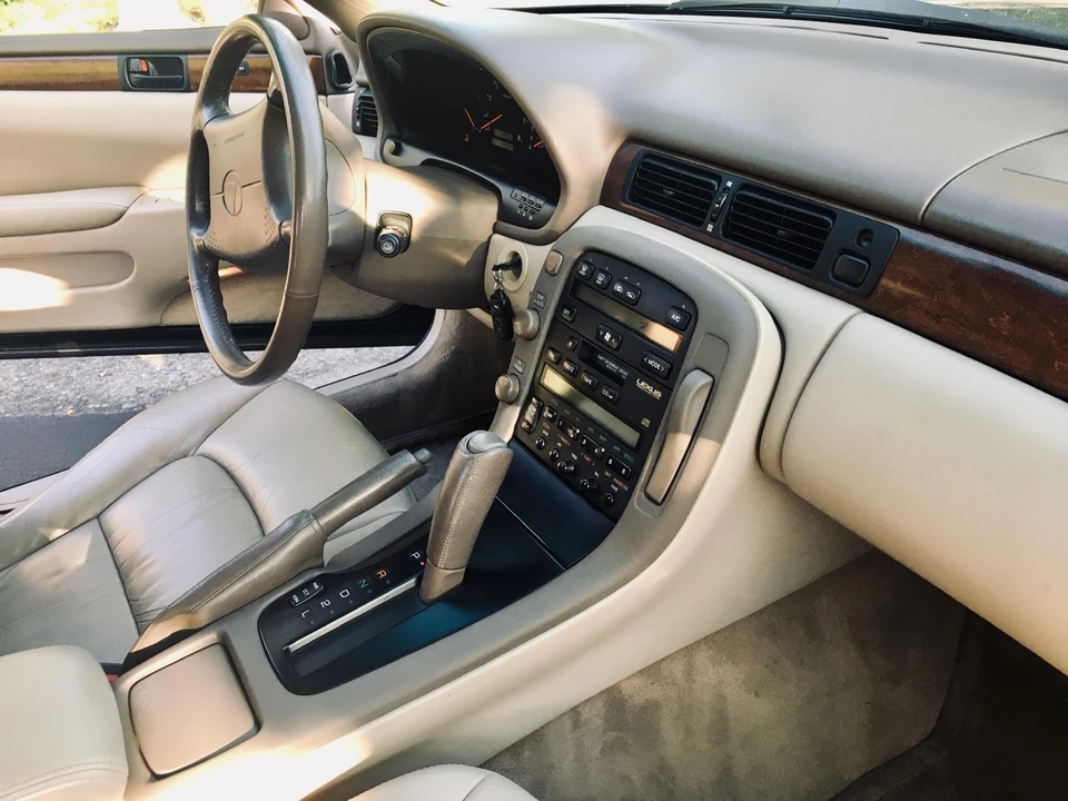1997 Lexus SC400 - Image 28 of 31
