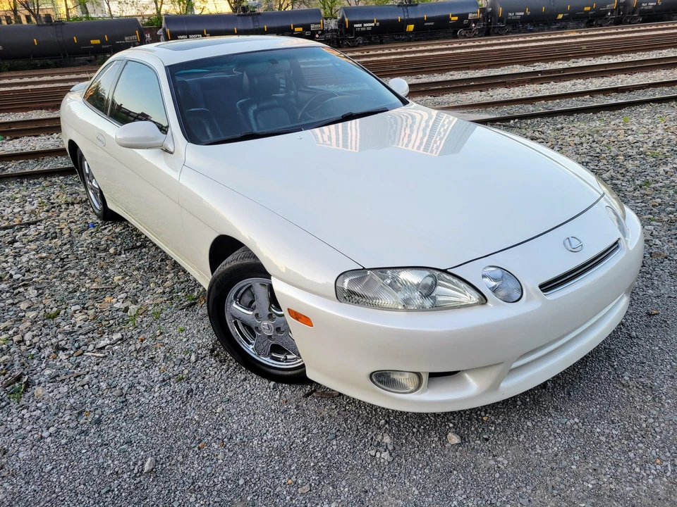 1997 Lexus SC400 - Image 27 of 31