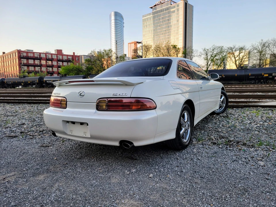 1997 Lexus SC400 - Image 22 of 31