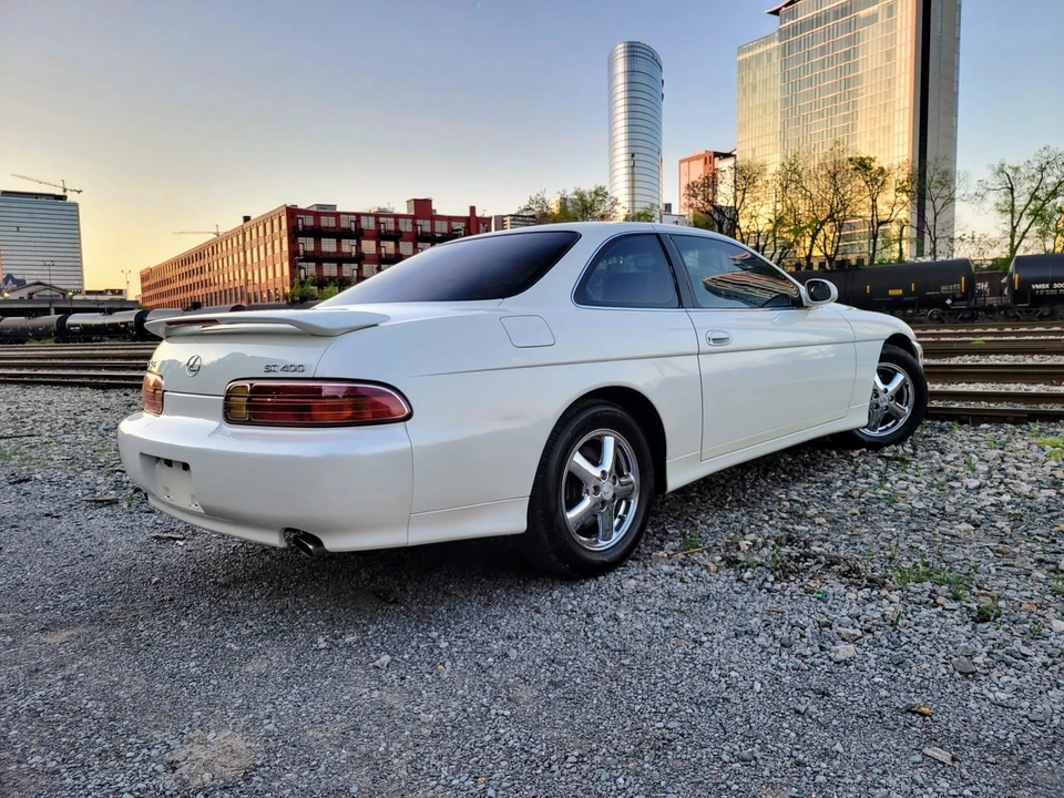 1997 Lexus SC400 - Image 23 of 31