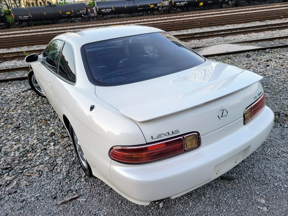 1997 Lexus SC400 - Image 17 of 31