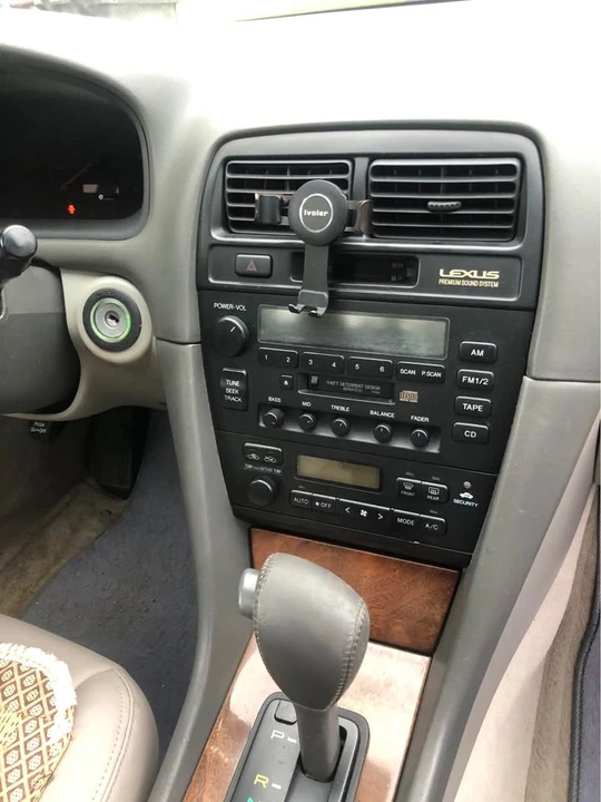 1997 Lexus ES 3rd Gen - Image 7 of 9