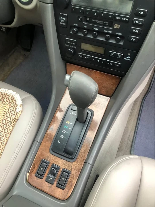 1997 Lexus ES 3rd Gen - Image 6 of 9