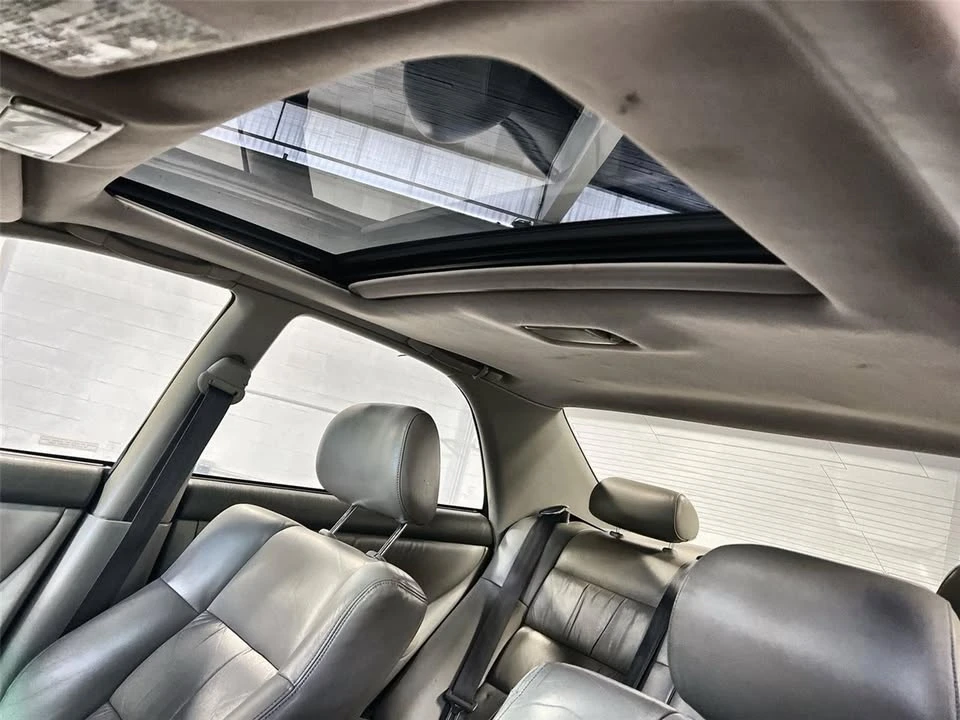 1997 Lexus ES 3rd Gen - Image 9 of 9