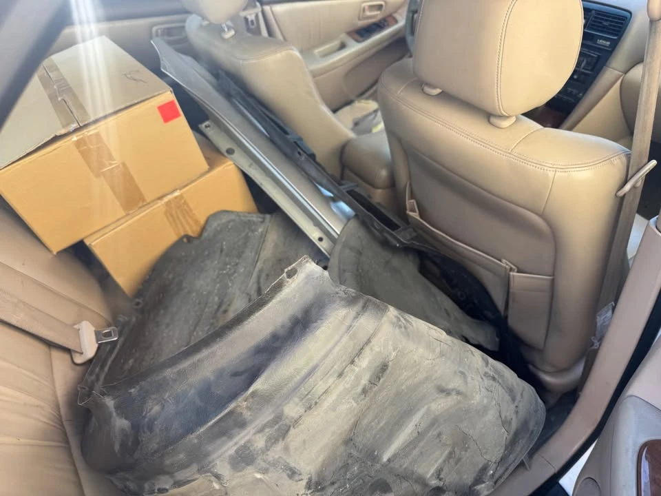 1997 Lexus ES 3rd Gen - Image 9 of 15