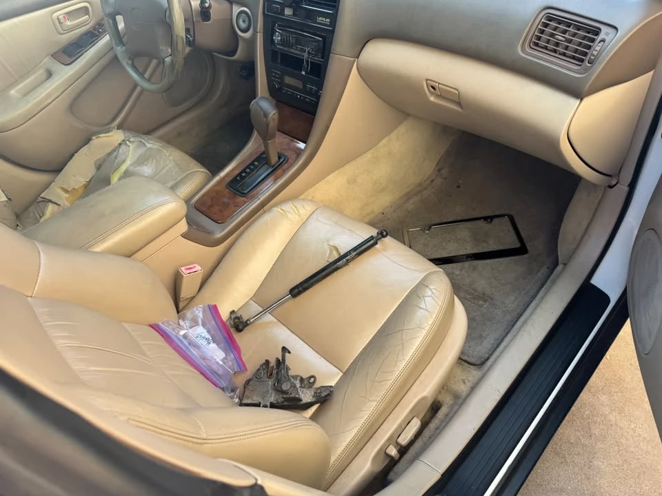 1997 Lexus ES 3rd Gen - Image 10 of 15
