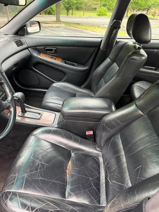 1997 Lexus ES 3rd Gen - Image 13 of 14