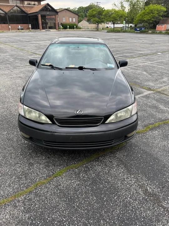 1997 Lexus ES 3rd Gen - Image 8 of 14