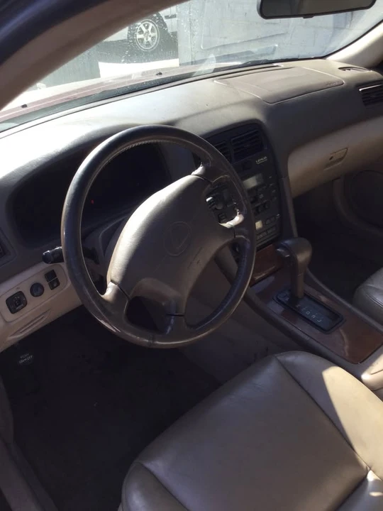 1997 Lexus ES 2nd Gen - Image 6 of 10