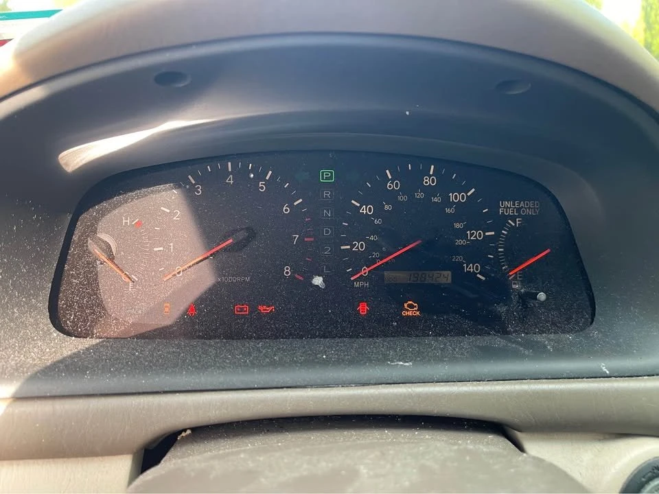 1997 Lexus ES 3rd Gen - Image 9 of 12