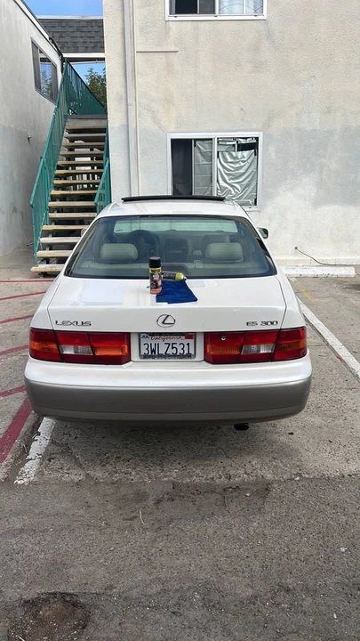1997 Lexus ES 2nd Gen - Image 8 of 10