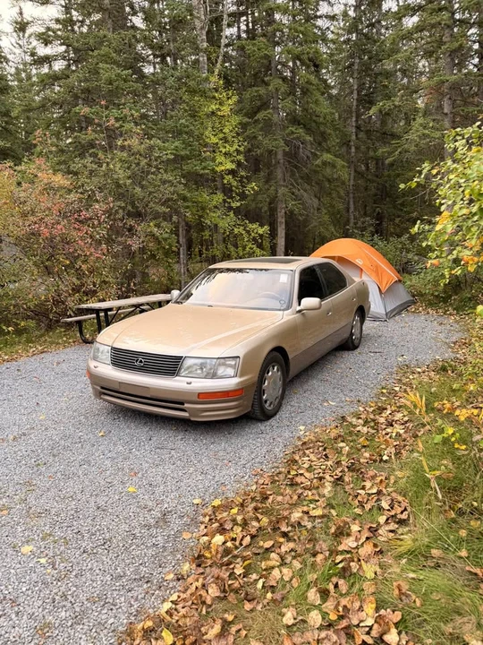 1997 Lexus LS 2nd Gen - Image 3 of 3