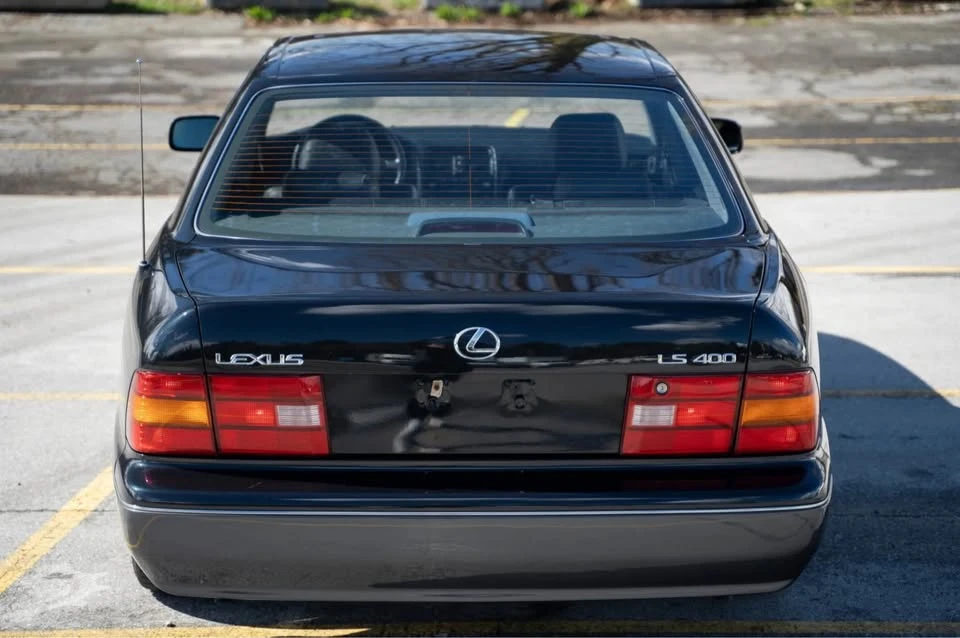 1997 Lexus LS 2nd Gen - Image 5 of 11