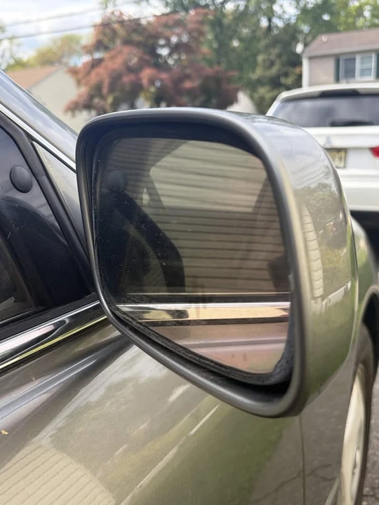 1997 Lexus LS 2nd Gen - Image 11 of 11