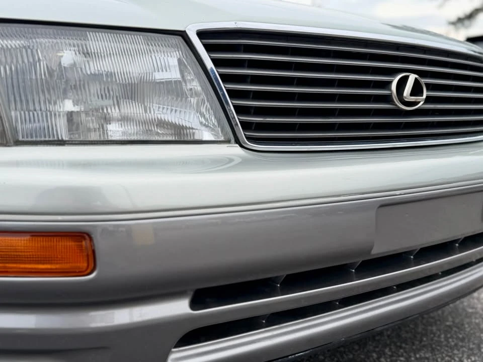 1997 Lexus LS 2nd Gen - Image 13 of 20