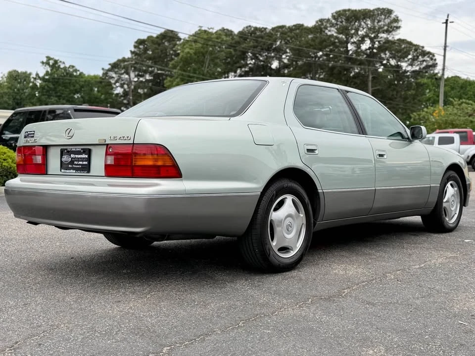 1997 Lexus LS 2nd Gen - Image 2 of 20