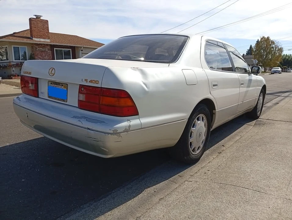 1997 Lexus LS 2nd Gen - Image 2 of 5
