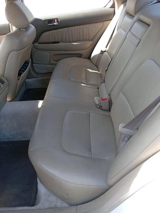 1997 Lexus LS 2nd Gen - Image 5 of 5