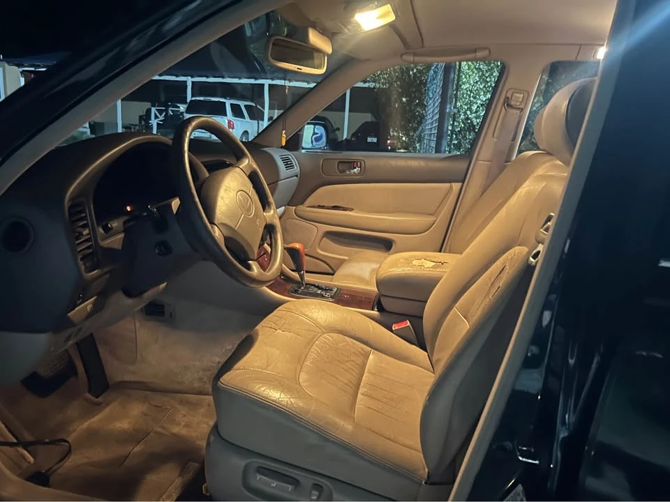 1997 Lexus LS 2nd Gen - Image 16 of 20
