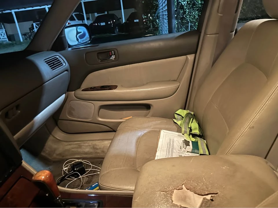 1997 Lexus LS 2nd Gen - Image 15 of 20