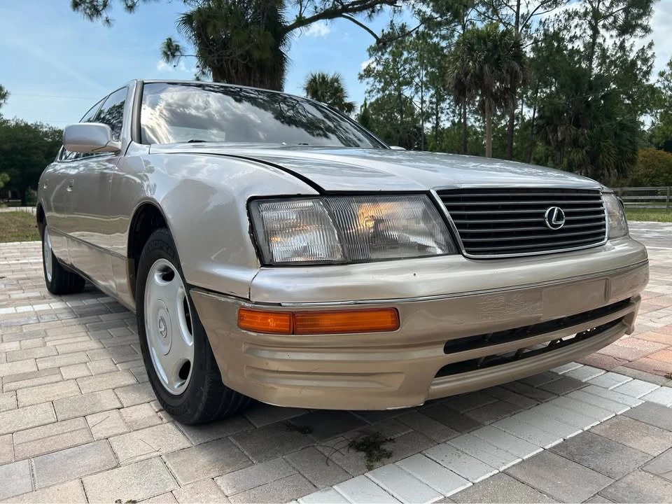 1997 Lexus LS 2nd Gen - Image 5 of 19