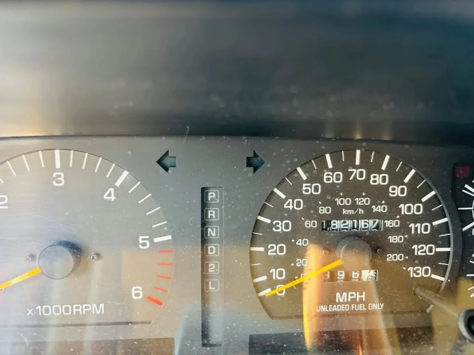 1997 Lexus LX 1st Gen - Image 18 of 18