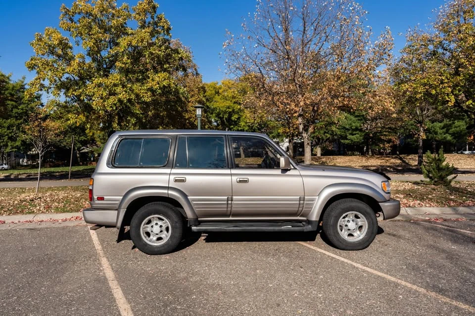 1997 Lexus LX 1st Gen - Image 5 of 13