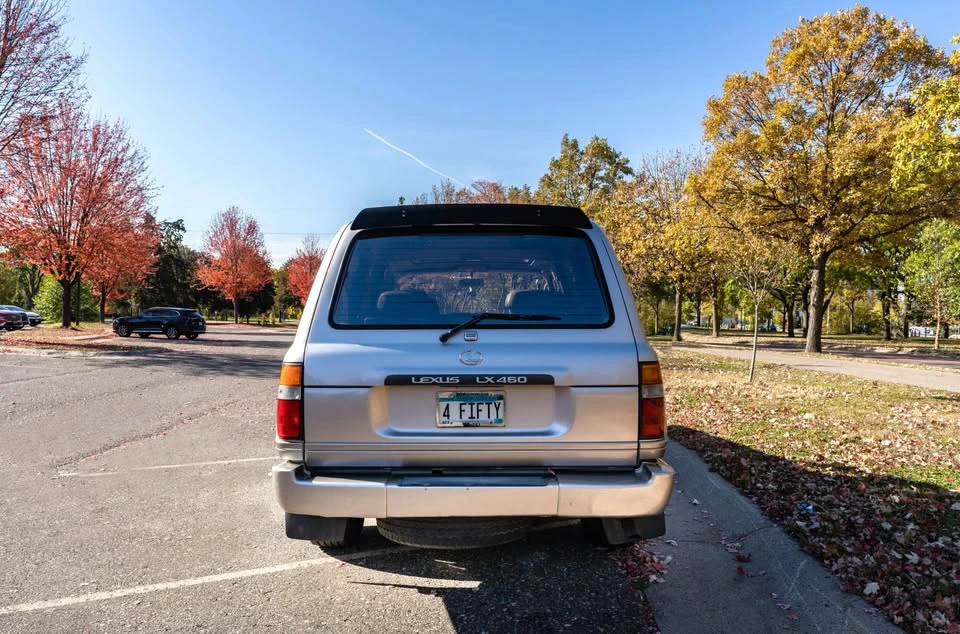 1997 Lexus LX 1st Gen - Image 6 of 13