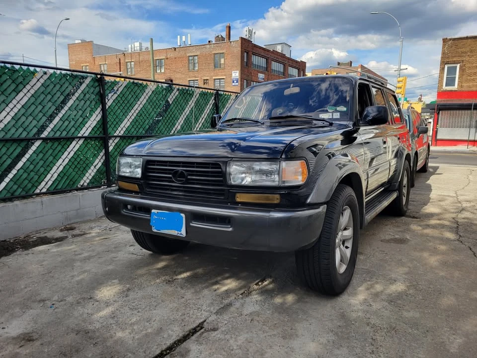 1997 Lexus LX 1st Gen - Image 6 of 6