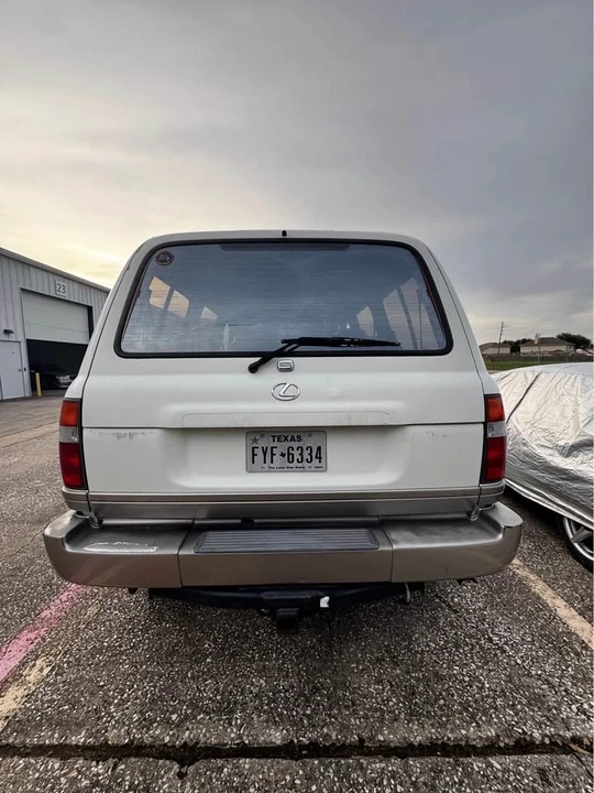 1997 Lexus LX 1st Gen - Image 2 of 9