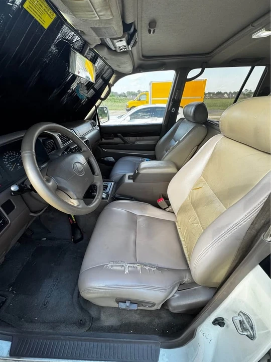 1997 Lexus LX 1st Gen - Image 6 of 9