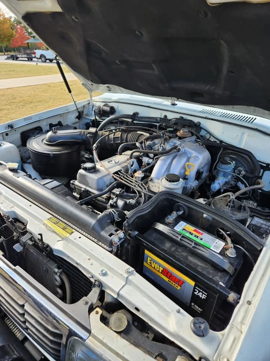 1997 Lexus LX 1st Gen - Image 10 of 14