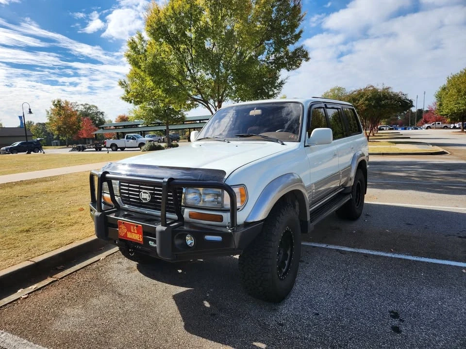 1997 Lexus LX 1st Gen - Image 4 of 14