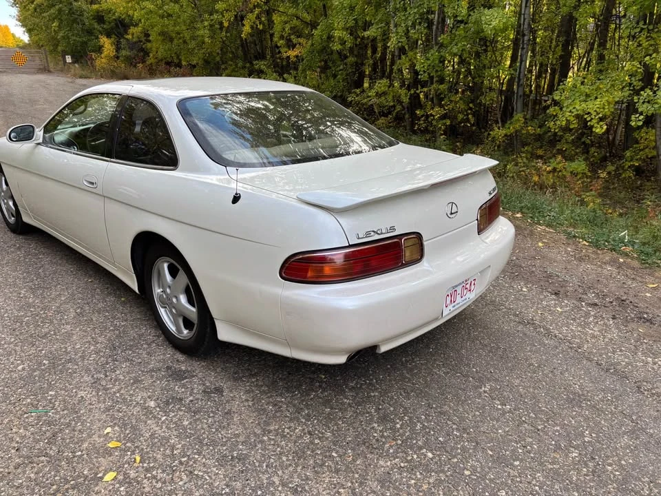 1997 Lexus SC400 - Image 7 of 19