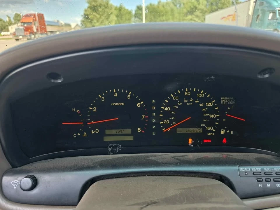 1997 Lexus SC400 - Image 5 of 20
