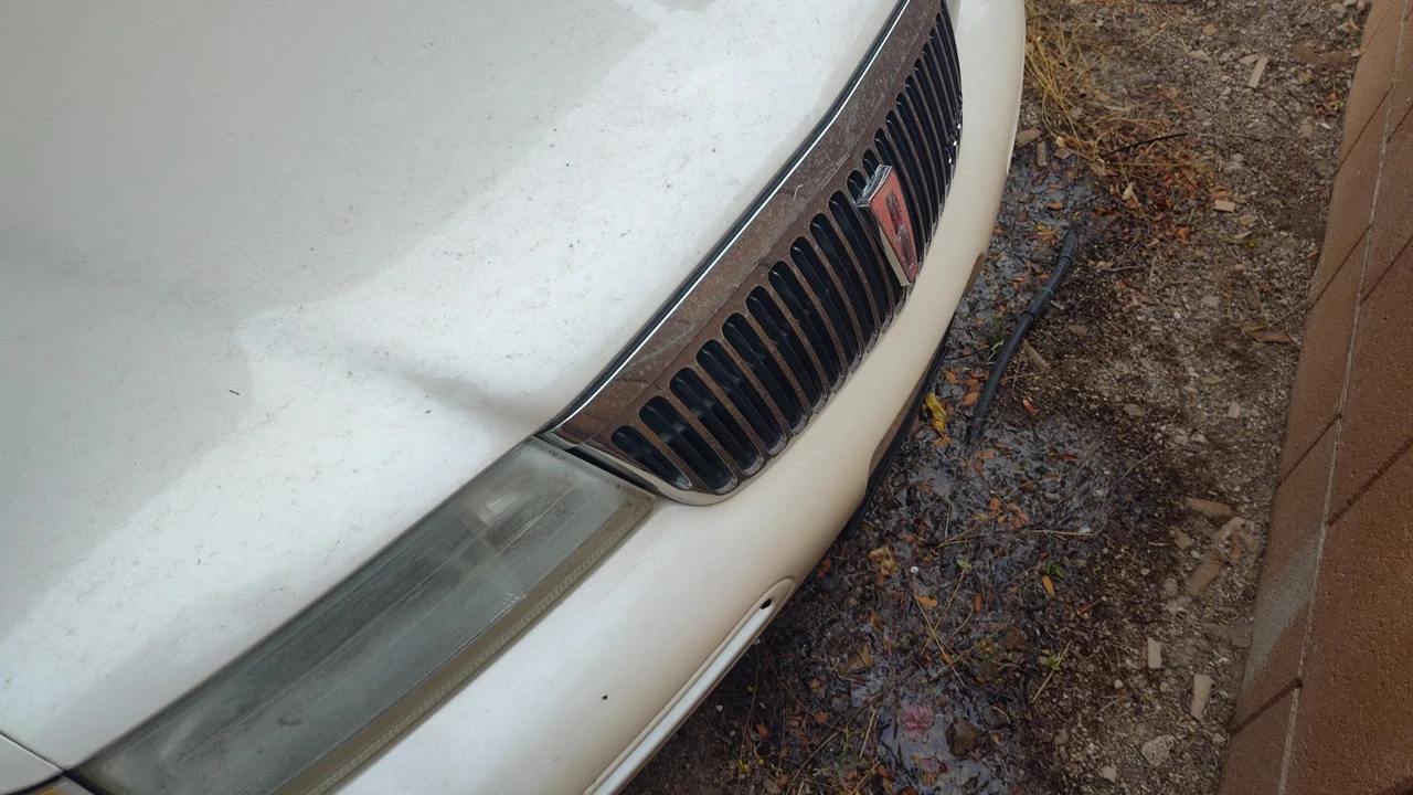 1997 Lincoln Continental 9th Gen - Image 7 of 11