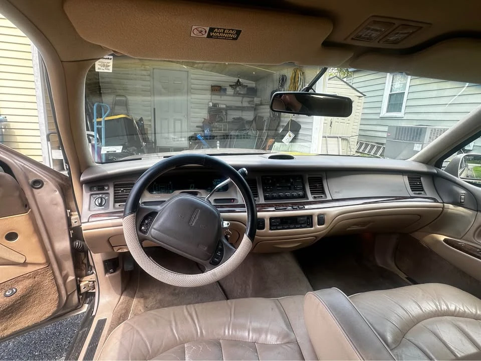 1997 Lincoln Continental 9th Gen - Image 7 of 14