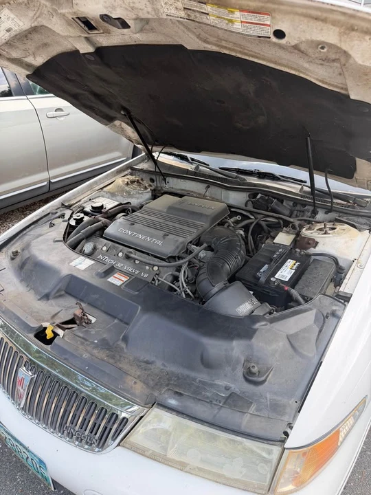 1997 Lincoln Continental 9th Gen - Image 14 of 14