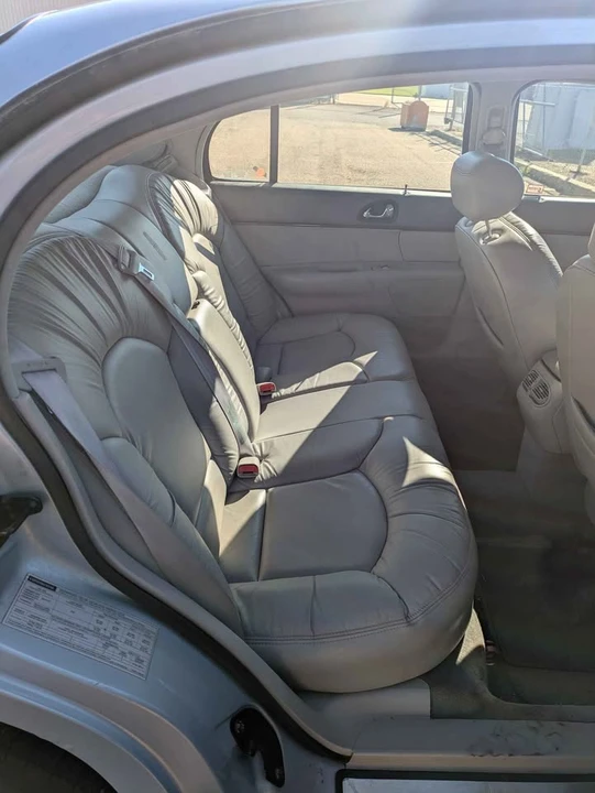 1997 Lincoln Continental 9th Gen - Image 6 of 9