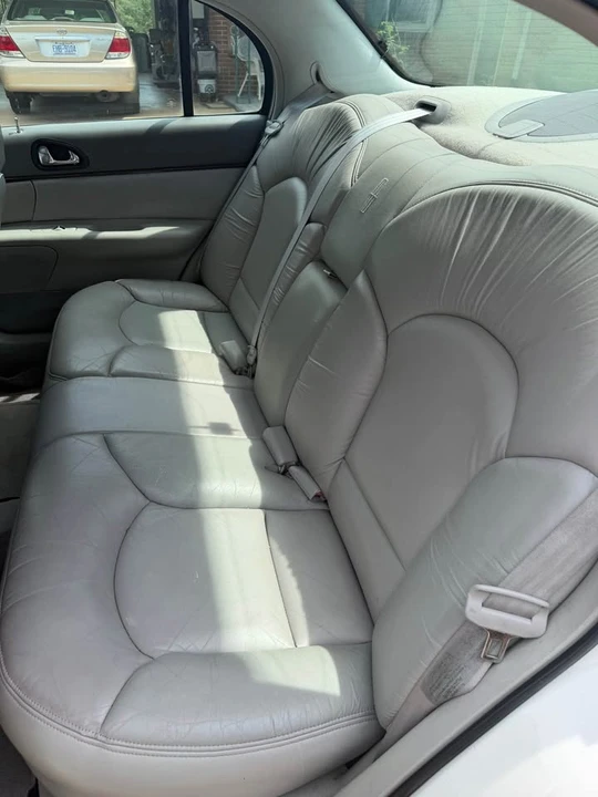 1997 Lincoln Continental 9th Gen - Image 7 of 9