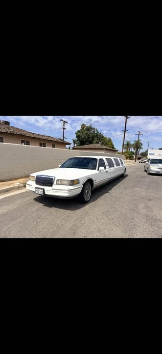 1997 Lincoln Continental 9th Gen - Image 5 of 5