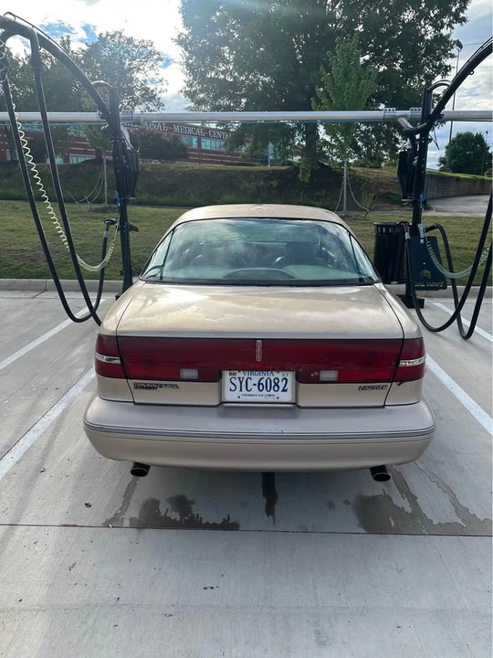 1997 Lincoln Continental 9th Gen - Image 3 of 5