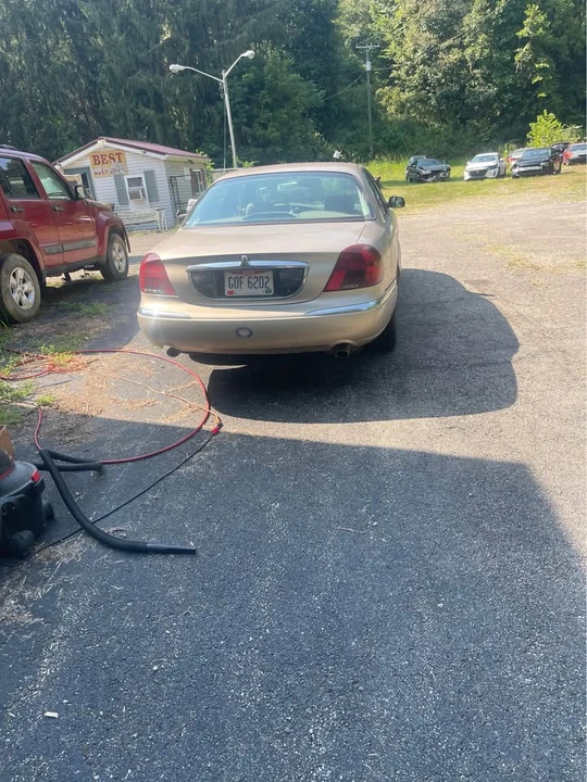 1997 Lincoln Continental 9th Gen - Image 2 of 8