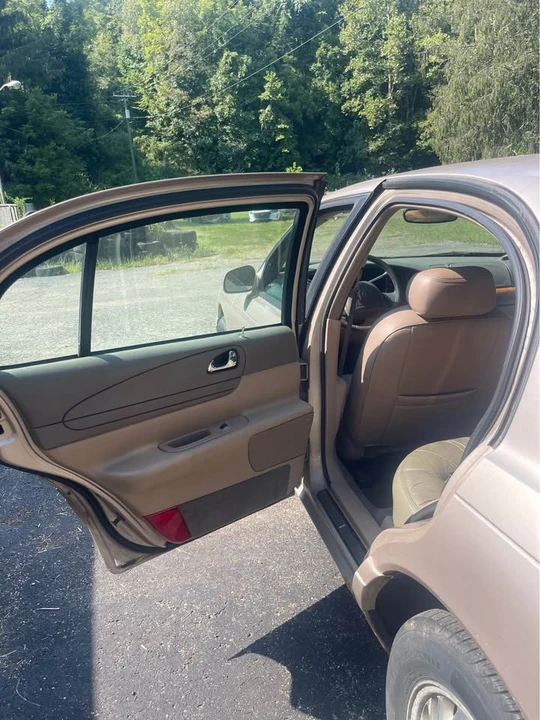 1997 Lincoln Continental 9th Gen - Image 8 of 8