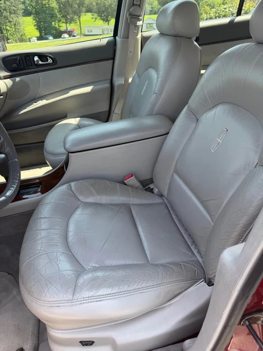 1997 Lincoln Continental 9th Gen - Image 7 of 16