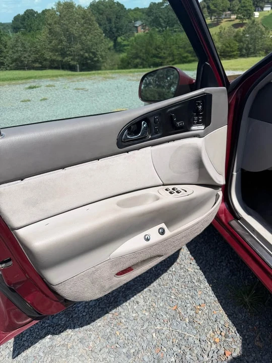1997 Lincoln Continental 9th Gen - Image 14 of 16